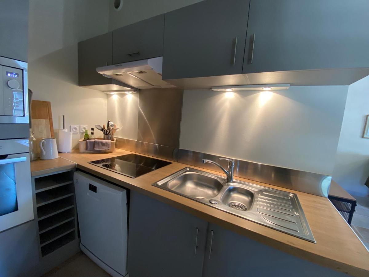 Apartment 4 Personnes Dans Chateau Avec Piscine